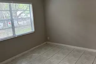 1004 Twin Lakes Dr, Coral Springs, FL 33071 - Photo 6