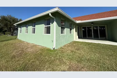 1168 Hatteras Circle, Greenacres, FL 33413 - Photo 4