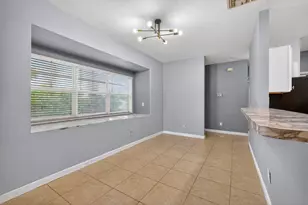 2535 Creekside Dr, Fort Pierce, FL 34981 - Photo 10
