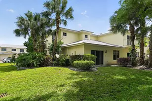 2535 Creekside Dr, Fort Pierce, FL 34981 - Photo 4