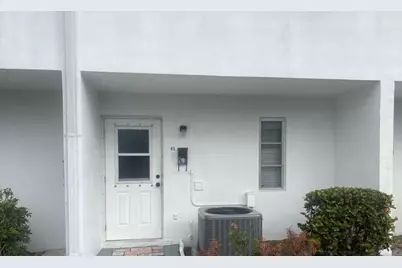 61 East Court, Royal Palm Beach, FL 33411 - Photo 2