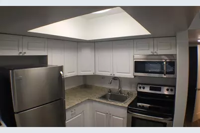 660 Glouchester Street #105, Boca Raton, FL 33487 - Photo 6
