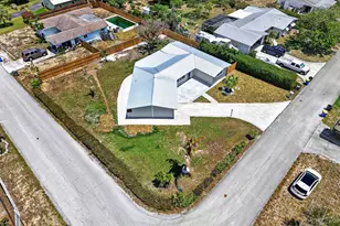 9361 SE Duncan St, Hobe Sound, FL 33455 - Photo 48