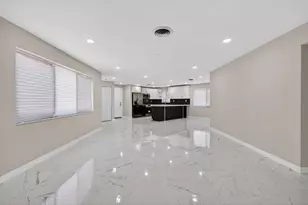 9361 SE Duncan St, Hobe Sound, FL 33455 - Photo 8