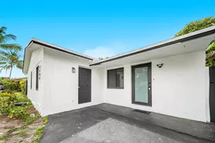 7708 SW 9th St, North Lauderdale, FL 33068 - Photo 2