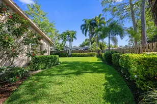 657 Juniper Pl, Wellington, FL 33414 - Photo 28