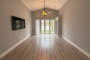 10372 Old Winston Ct, Lake Worth, FL 33449 - Photo 18