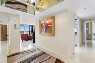 5070 N Ocean Dr, Singer Island, FL 33404 - Photo 4