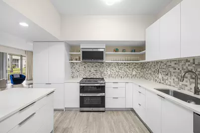 5064 Lake Catalina Drive #A, Boca Raton, FL 33496 - Photo 6