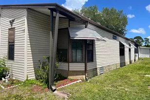 240 Mangrove Bay Pl, Fort Pierce, FL 34982 - Photo 18