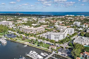 369 S Lake Dr, Palm Beach, FL 33480 - Photo 2