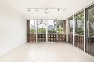 369 S Lake Dr, Palm Beach, FL 33480 - Photo 14