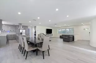 7521 SW 1st St, Plantation, FL 33317 - Photo 10