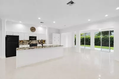 8914 Brittany Lakes Drive, Boynton Beach, FL 33472 - Photo 8