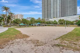 1913 S Ocean Dr, Hallandale Beach, FL 33009 - Photo 38