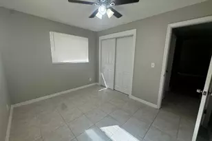 8817 Dania Dr, Palm Beach Gardens, FL 33410 - Photo 4