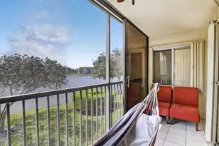 13700 SW 11th St, Pembroke Pines, FL 33027 - Photo 38