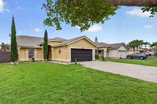 1873 NW 97th Terrace, Coral Springs, FL 33071 - Photo 2