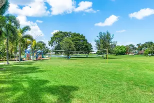 1146 NW 10th St, Boynton Beach, FL 33426 - Photo 40