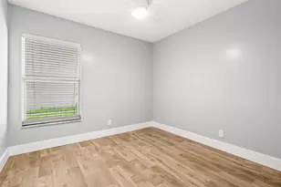 1146 NW 10th St, Boynton Beach, FL 33426 - Photo 28