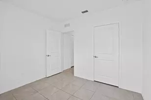 1781 SW Del Rio Blvd, Port Saint Lucie, FL 34953 - Photo 26