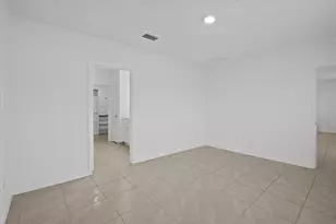 1781 SW Del Rio Blvd, Port Saint Lucie, FL 34953 - Photo 28