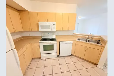 1302 Belmont Lane #1302, North Lauderdale, FL 33068 - Photo 4