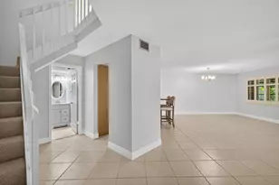 246 Seabreeze Cir, Jupiter, FL 33477 - Photo 22