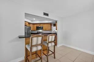 246 Seabreeze Cir, Jupiter, FL 33477 - Photo 30