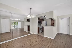 2512 SE Anchorage Cove, Port Saint Lucie, FL 34952 - Photo 2
