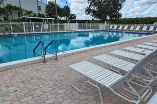 2512 SE Anchorage Cove, Port Saint Lucie, FL 34952 - Photo 32