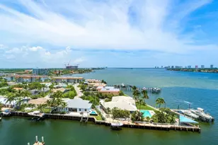 2650 Lake Shore Dr, Riviera Beach, FL 33404 - Photo 30
