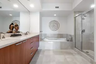 2650 Lake Shore Dr, Riviera Beach, FL 33404 - Photo 16