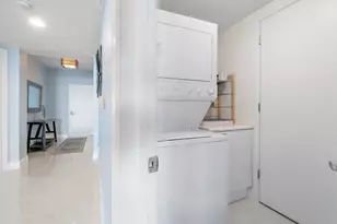 2650 Lake Shore Dr, Riviera Beach, FL 33404 - Photo 24