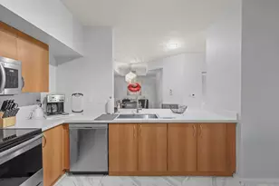 250 NE 3rd Ave, Delray Beach, FL 33444 - Photo 6