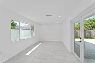 11831 NW 38th Pl, Sunrise, FL 33323 - Photo 22