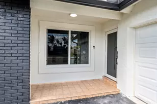 11831 NW 38th Pl, Sunrise, FL 33323 - Photo 8