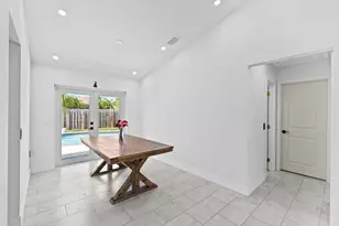 11831 NW 38th Pl, Sunrise, FL 33323 - Photo 14