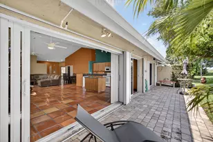 1404 Mahogany Pl, Palm Beach Gardens, FL 33418 - Photo 40