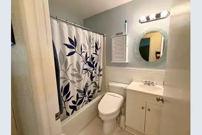 2326 SW 15th St Street SW, Vero Beach, FL 32962 - Photo 28