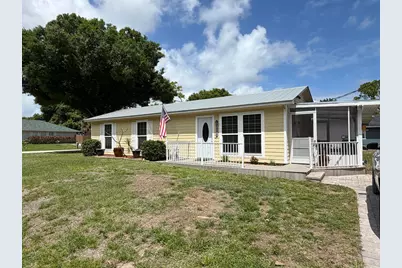 2326 SW 15th St Street SW, Vero Beach, FL 32962 - Photo 1