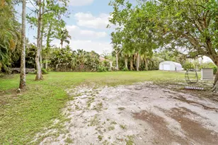 16296 81st Ln N, The Acreage, FL 33470 - Photo 36