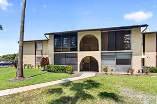 314 Pine Ridge Cir, Greenacres, FL 33463 - Photo 38