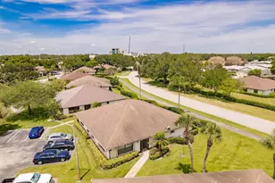 1607 Laurel Leaf Ln, Fort Pierce, FL 34950 - Photo 20