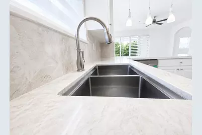 9002 SW 214th Lane, Cutler Bay, FL 33189 - Photo 6