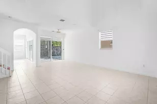 9002 SW 214th Ln, Cutler Bay, FL 33189 - Photo 6