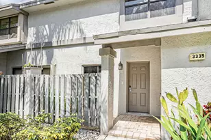 3335 Carambola Cir S, Coconut Creek, FL 33066 - Photo 2