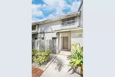 3335 Carambola Circle S, Coconut Creek, FL 33066 - Photo 2