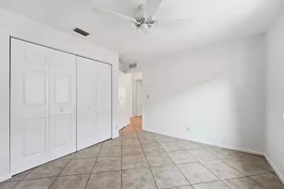 1275 Rosegate Boulevard, Riviera Beach, FL 33404 - Photo 32