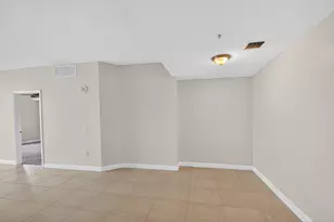 410 Evernia St, West Palm Beach, FL 33401 - Photo 4